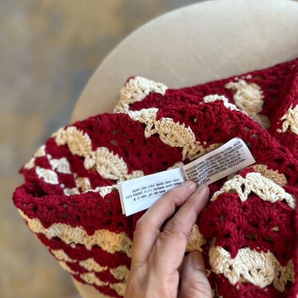 Zara medium size, trendy, stylish, sleeveless red and cream crochet sweater - Picture 6 of 7